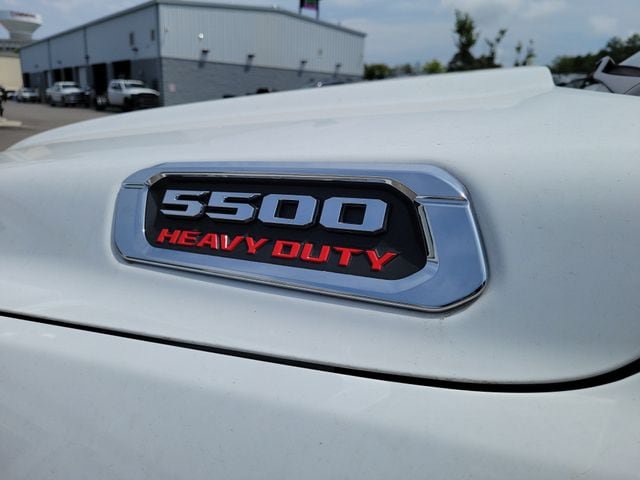 New 2026 RAM 5500 Tradesman w/ Chrome Appearance Group AWD/4WD image 14