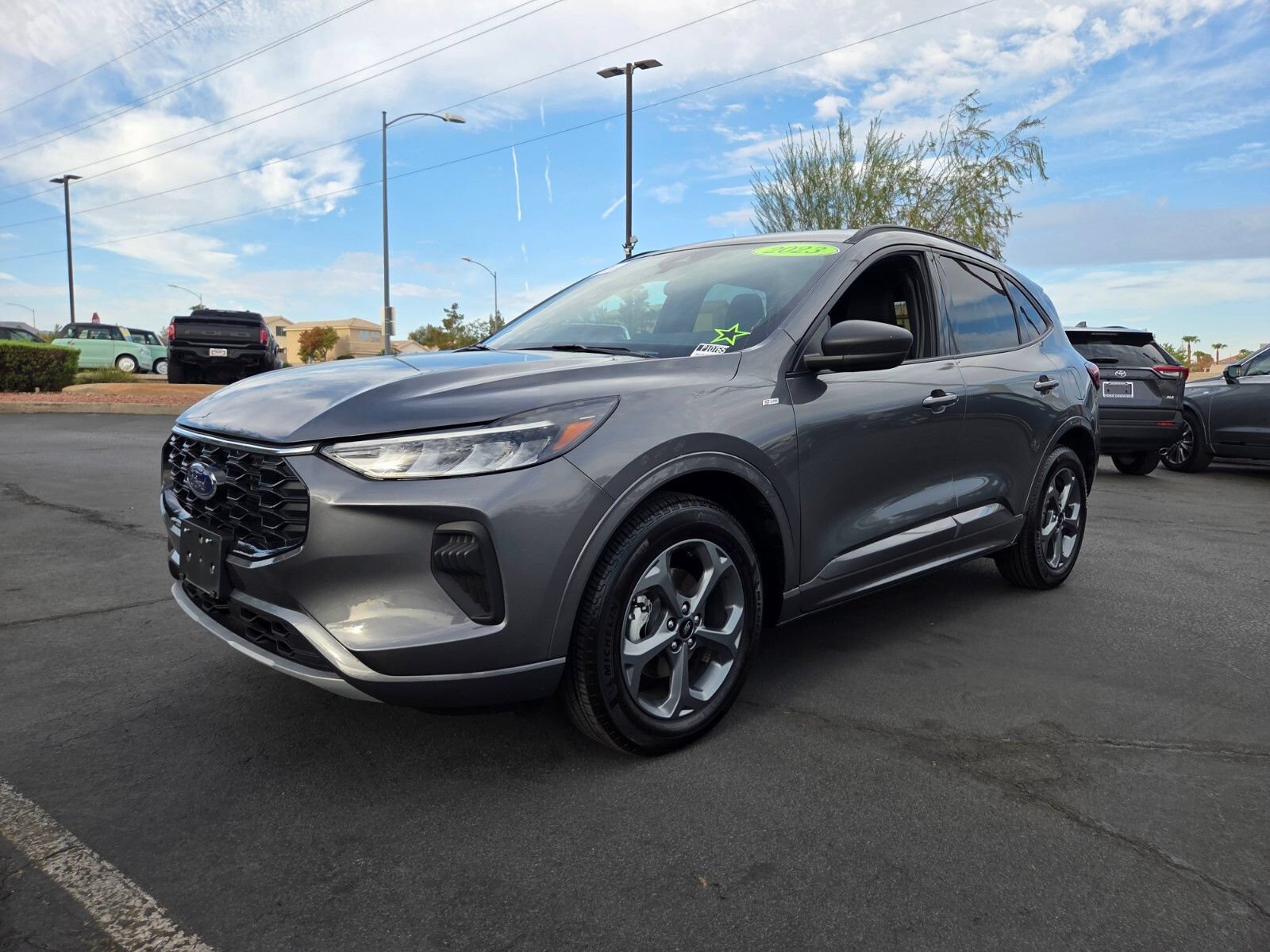 Certified 2023 Ford Escape ST-Line w/ Tech Pack #1 AWD/4WD video 2