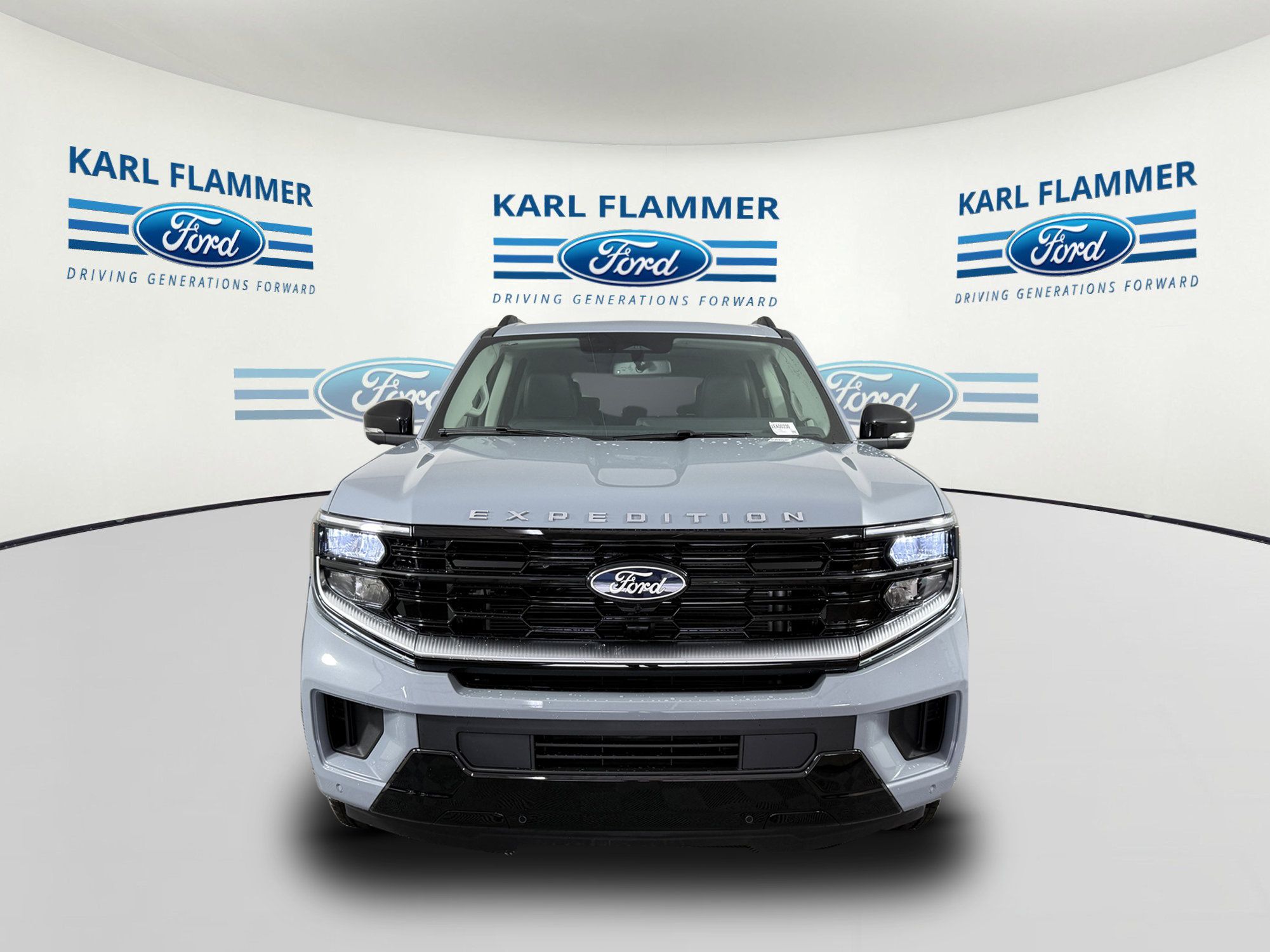 New 2027 Ford Expedition Platinum w/ Driver's Package RWD image 6