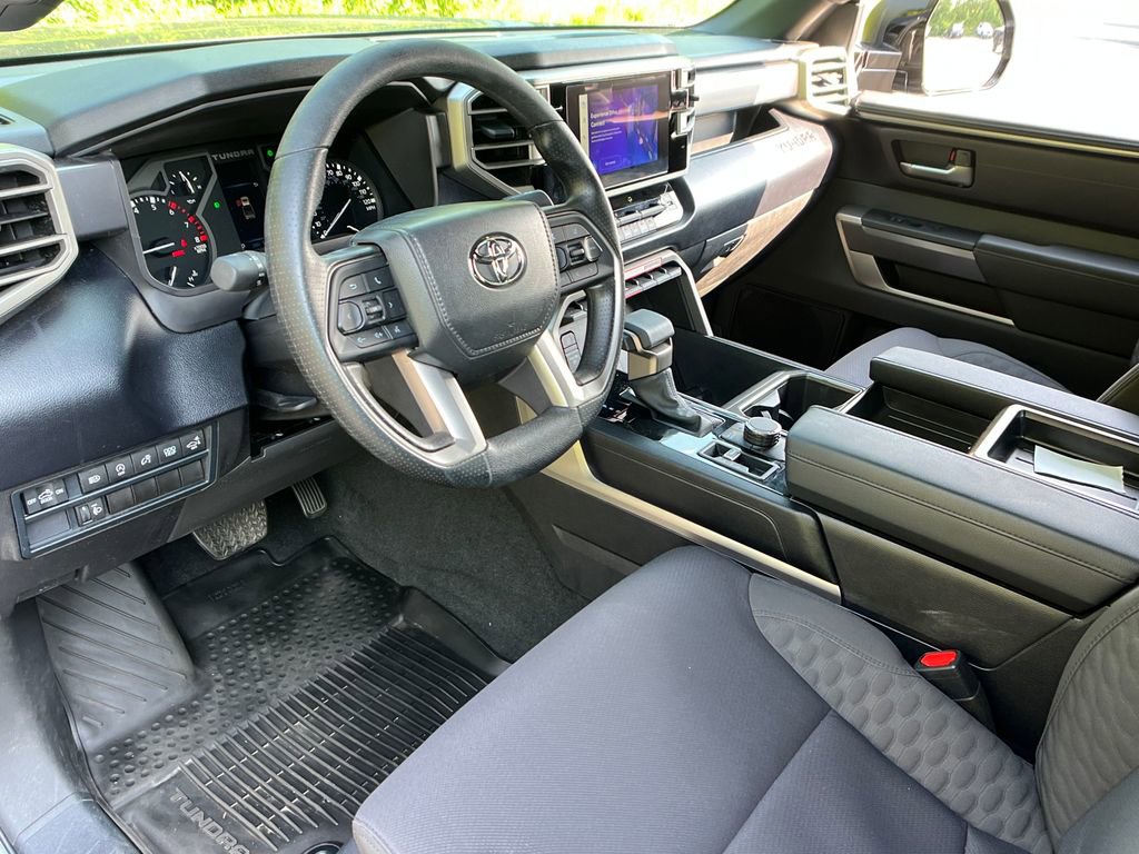 New 2025 Toyota Tundra SR5 w/ SR5 Convenience Package image 10