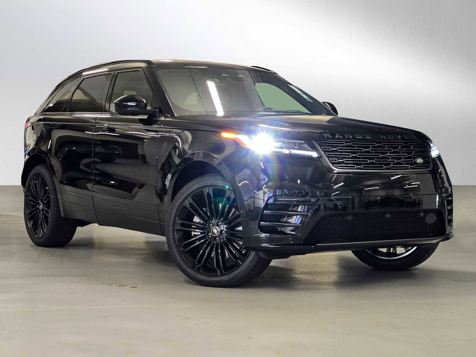 New 2026 Land Rover Range Rover Velar Dynamic SE image 1