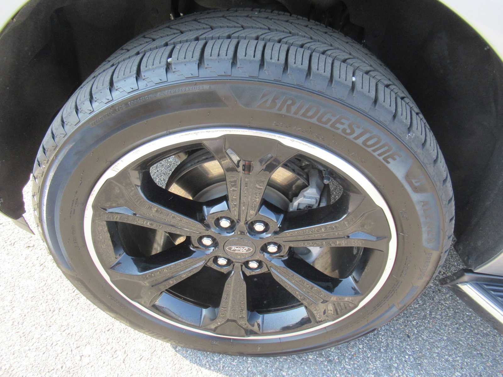 Used 2022 Ford Expedition Max XLT image 9