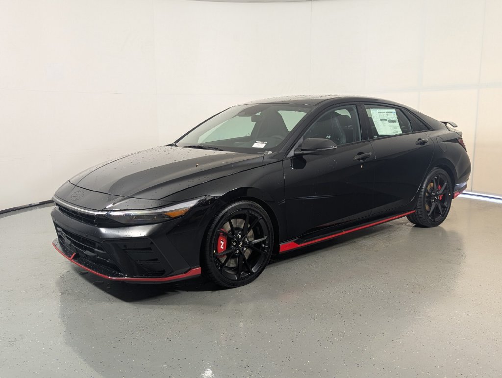 New 2026 Hyundai Elantra N FWD image 3