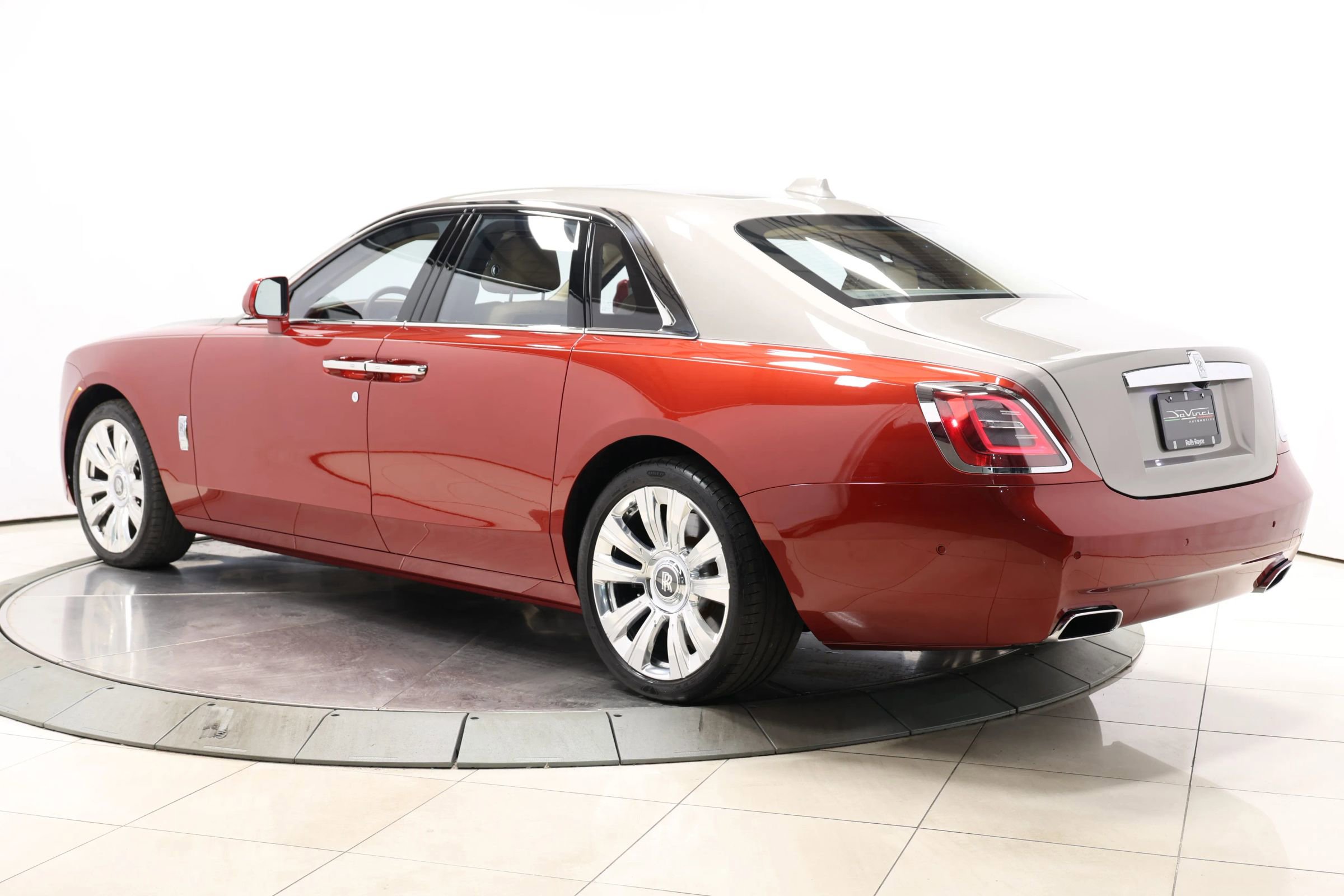 Used 2022 Rolls-Royce Ghost w/ Ghost Package AWD/4WD image 77
