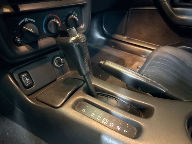 Used 2001 Chevrolet Camaro Z28 w/ SS Performance/Appearance Pkg RWD image 14