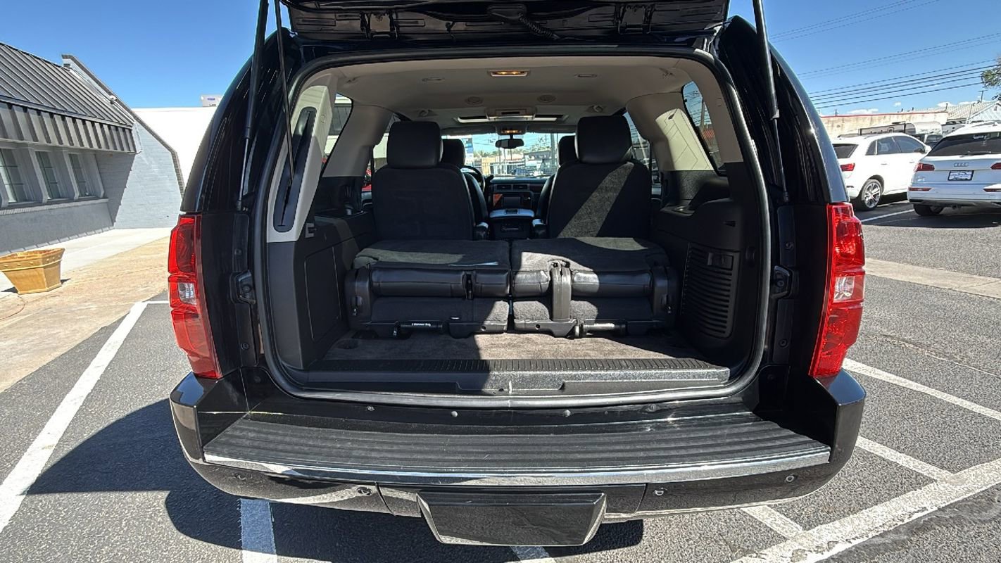 Used 2014 Chevrolet Tahoe LTZ image 13