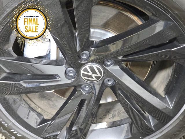 Used 2024 Volkswagen Tiguan SE R-Line image 10