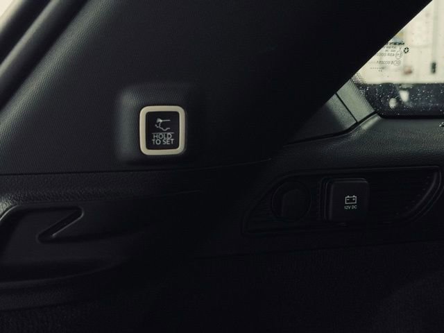 Used 2023 Jeep Grand Cherokee Overland w/ Adv Protech Group III image 13