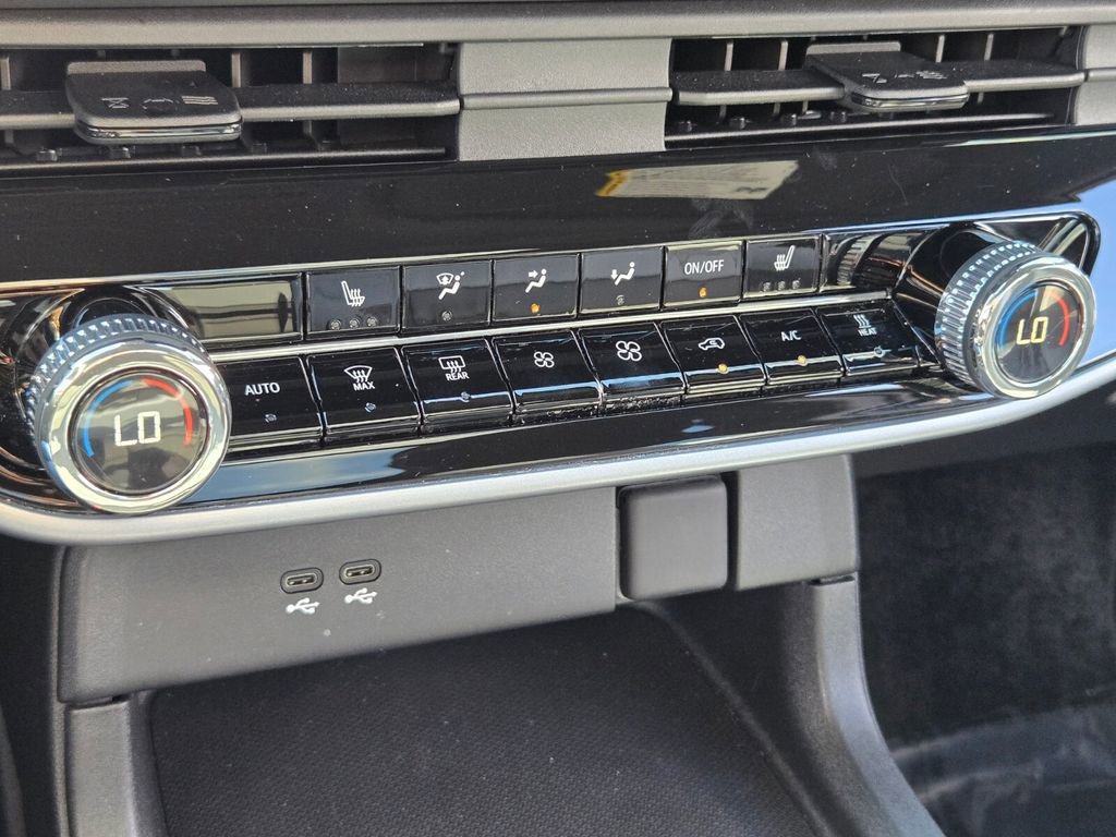 Used 2024 Honda Prologue Touring image 24