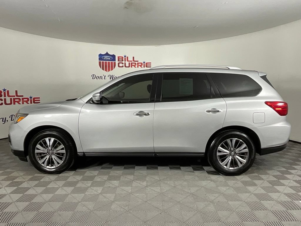 Used 2019 Nissan Pathfinder SV FWD image 6