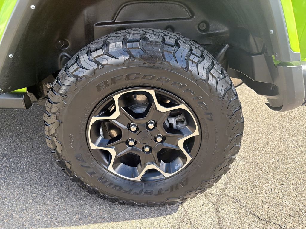 Used 2021 Jeep Wrangler Unlimited Rubicon 4xe w/ Steel Bumper Group AWD/4WD image 32