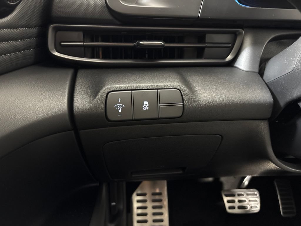 New 2026 Hyundai Elantra SEL Sport FWD image 33
