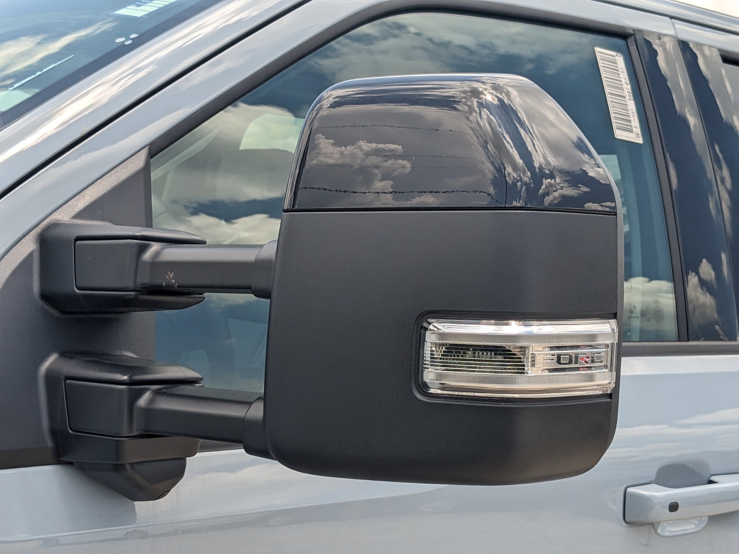 New 2025 Ford F350 Lariat w/ Lariat Ultimate Package image 12