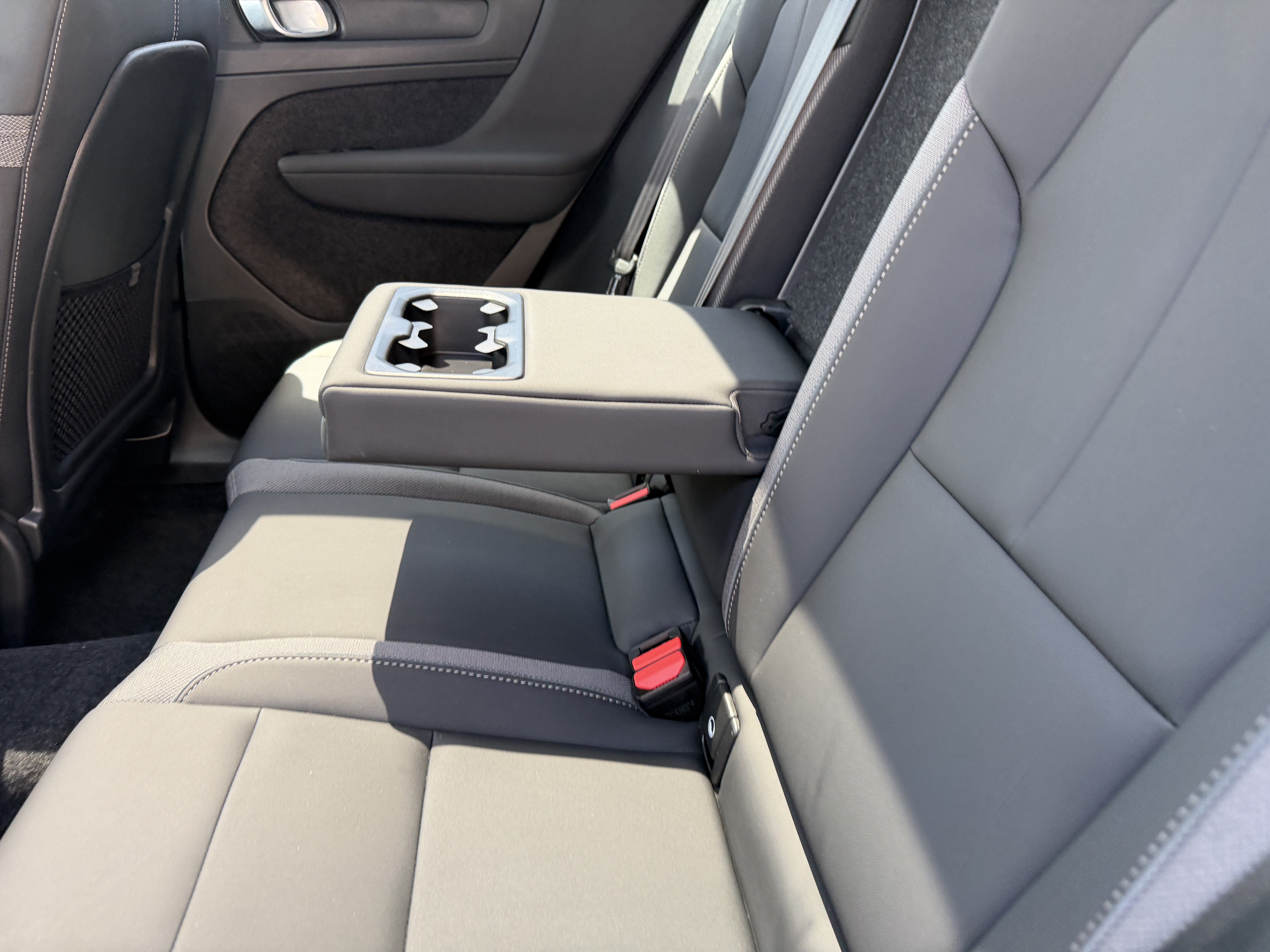 Certified 2023 Volvo C40 Recharge Core AWD/4WD image 15