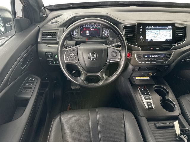 Used 2023 Honda Passport TrailSport image 11