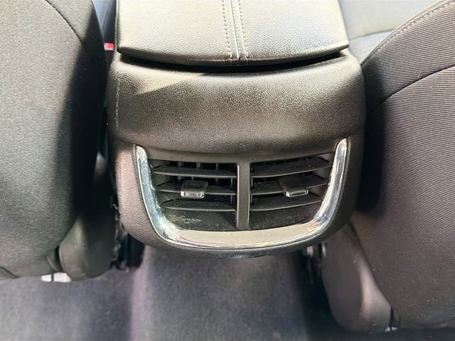 Used 2016 Chevrolet Malibu LT image 23