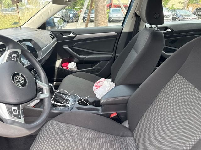 Certified 2021 Volkswagen Jetta S w/ Driver Assistance Package FWD image 17