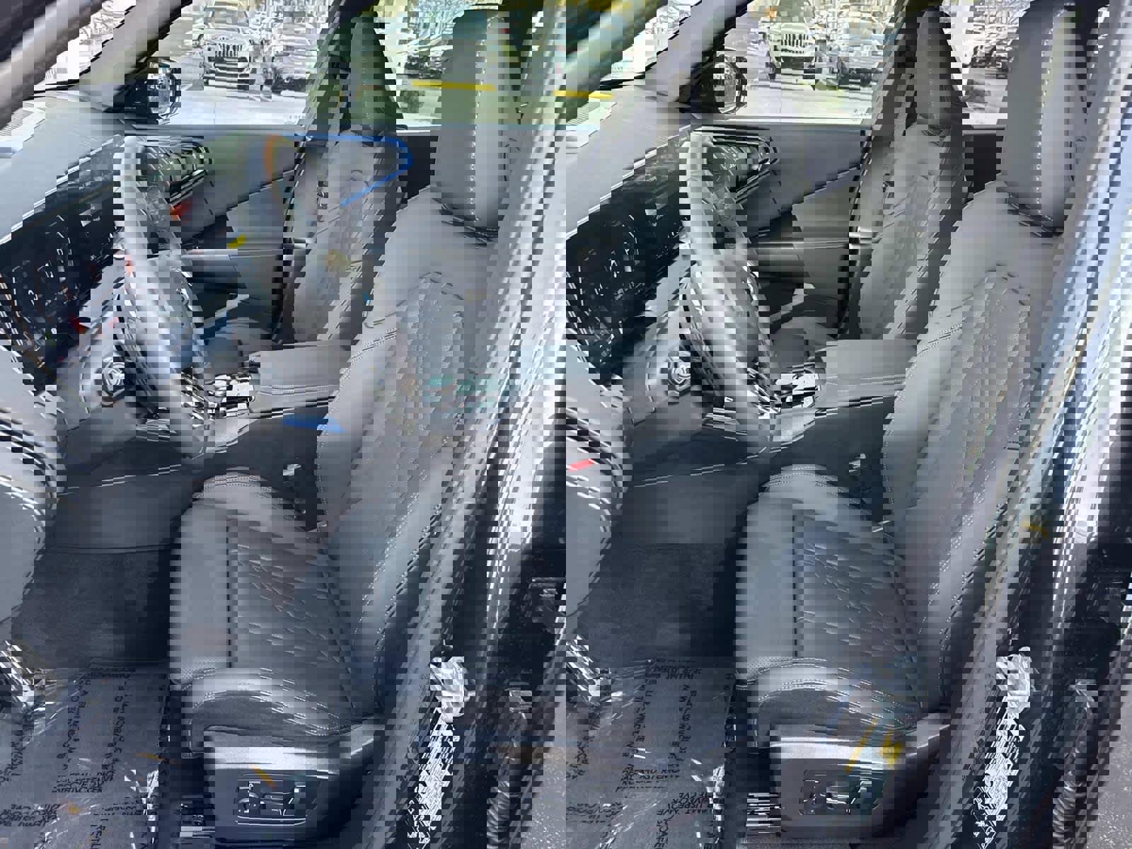 Certified 2025 BMW X3 xDrive30i w/ M Sport Package image 21