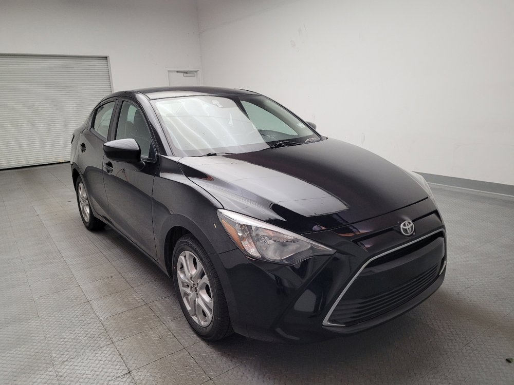Used 2017 Toyota Yaris iA FWD image 14