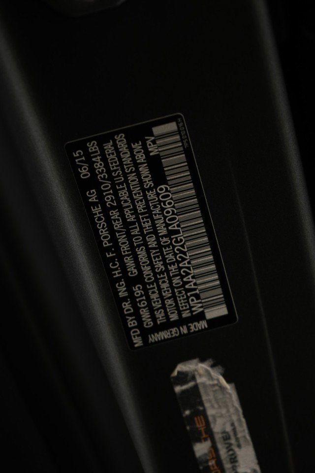 Used 2016 Porsche Cayenne image 23