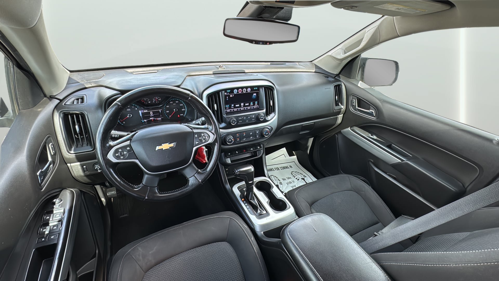 Used 2017 Chevrolet Colorado LT w/ LT Convenience Package RWD image 15