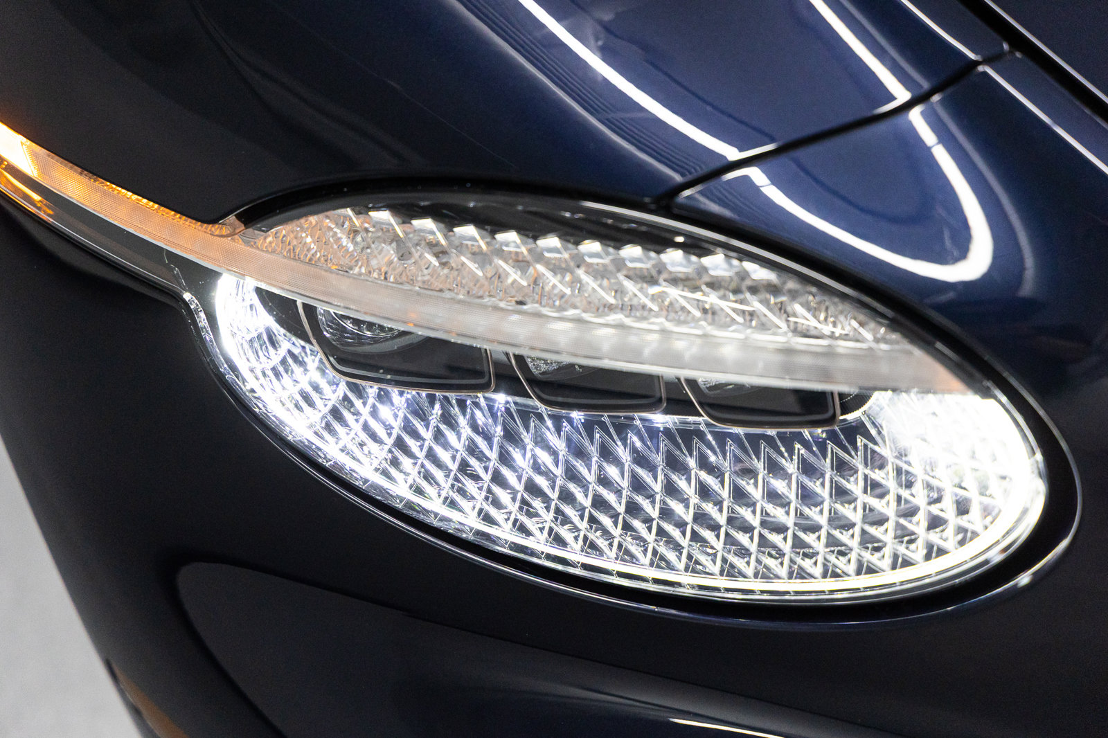 New 2026 Bentley Continental GTC AWD/4WD image 13