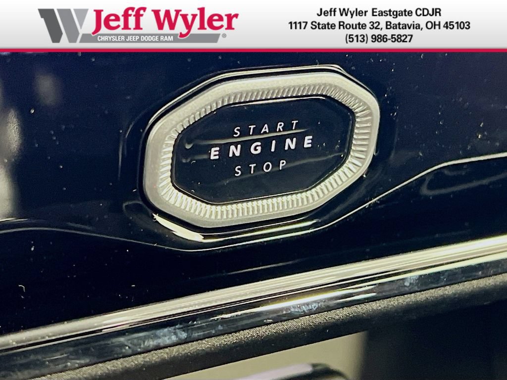New 2026 Jeep Grand Cherokee Altitude AWD/4WD image 13