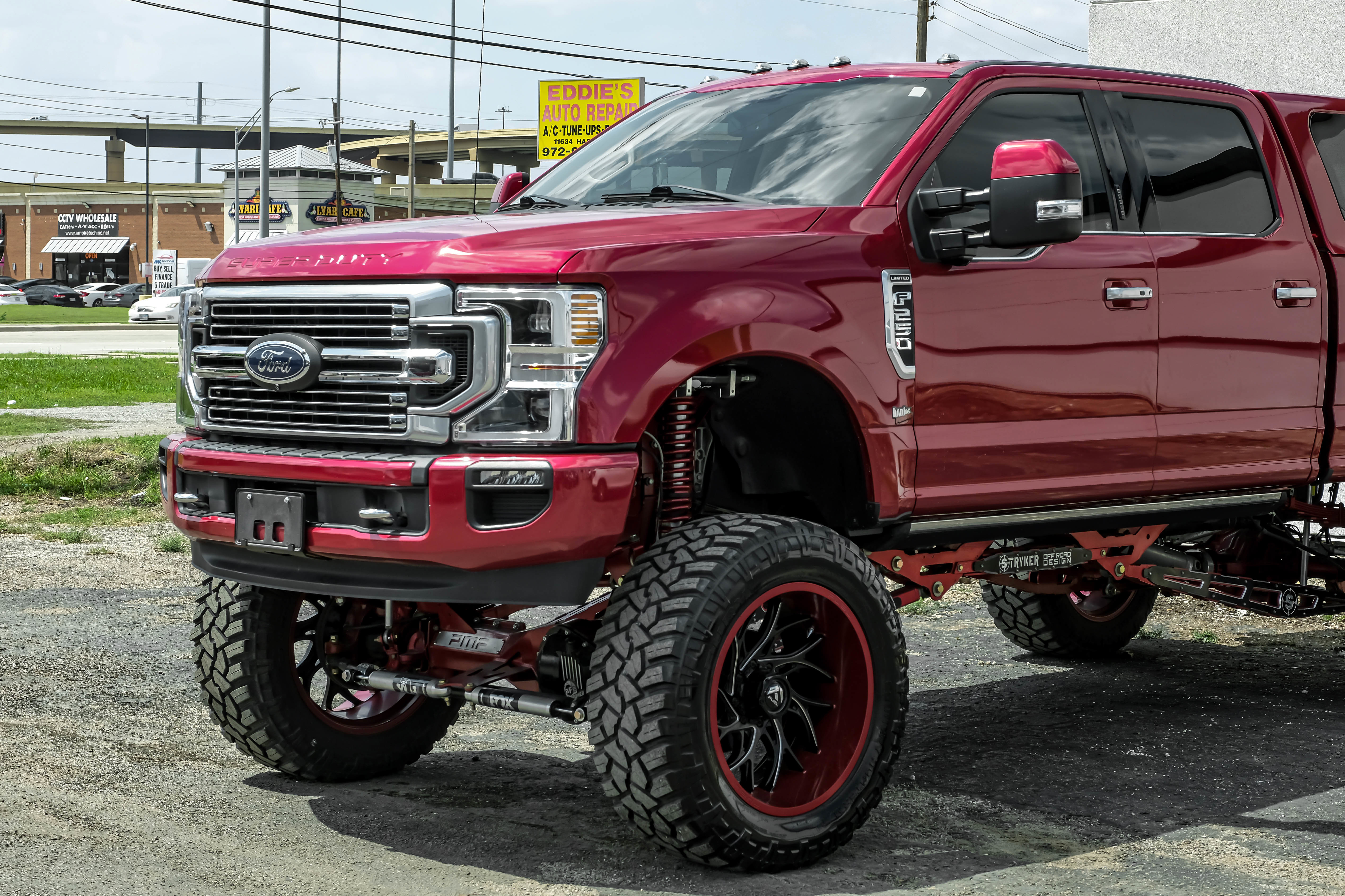 Used 2020 Ford F250 Limited w/ FX4 Off-Road Package AWD/4WD image 4