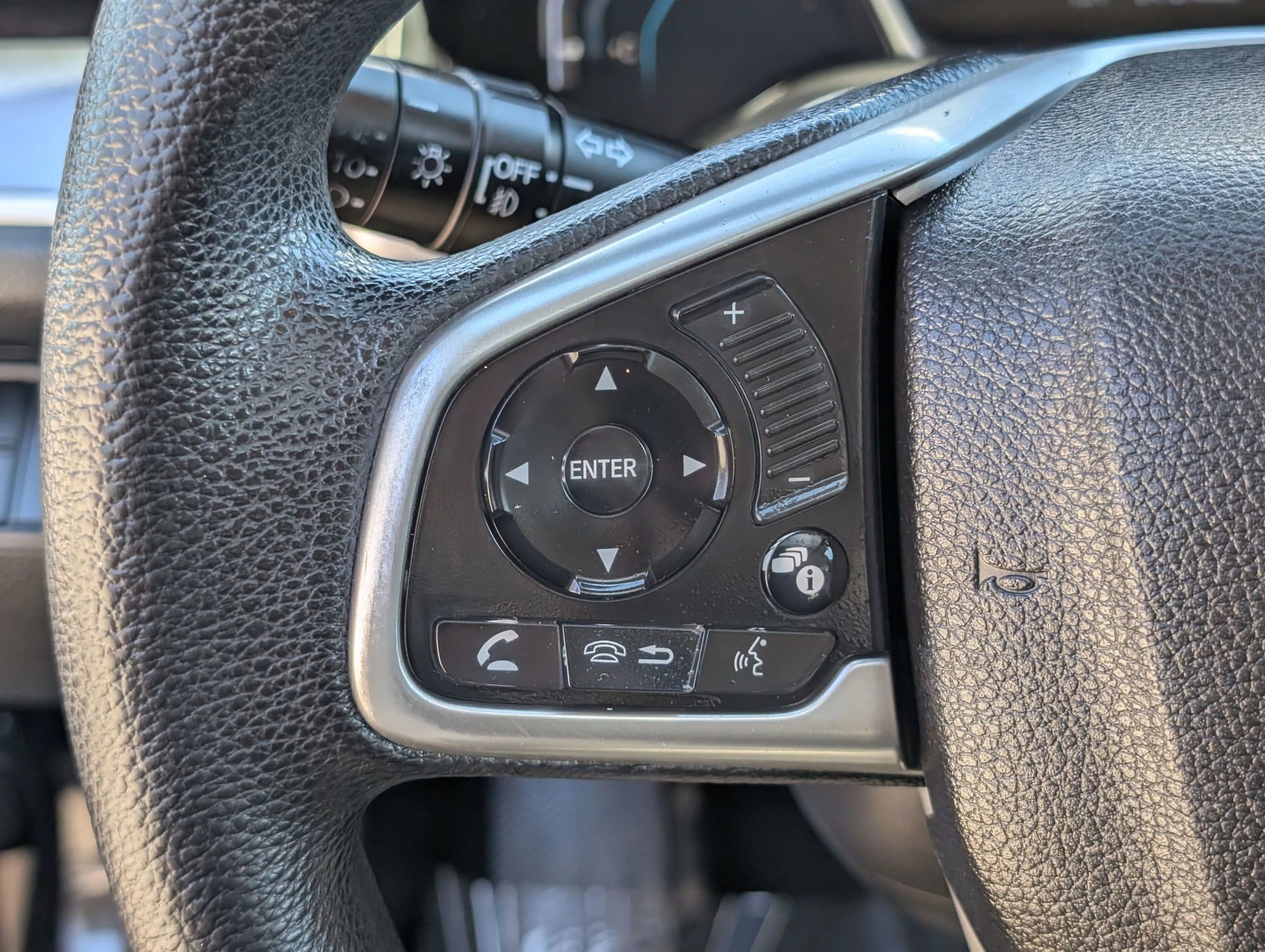 Used 2016 Honda Civic EX-T image 22