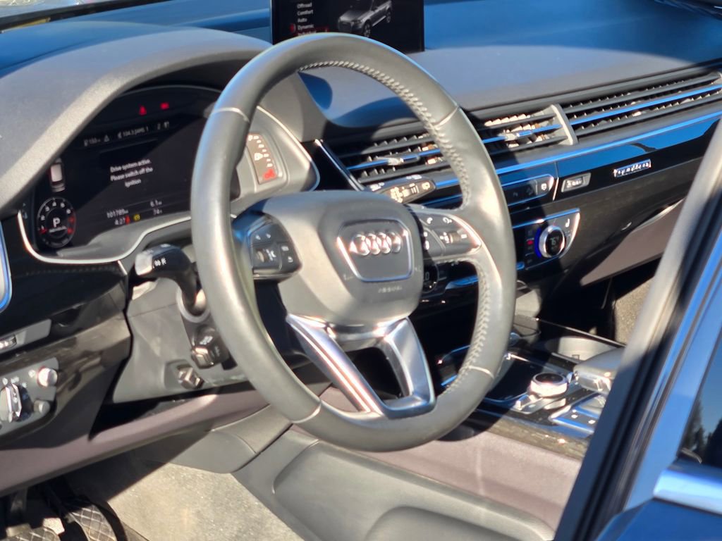 Used 2018 Audi Q7 3.0T Prestige image 33