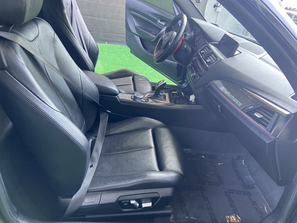 Used 2016 BMW M235i Coupe RWD image 23