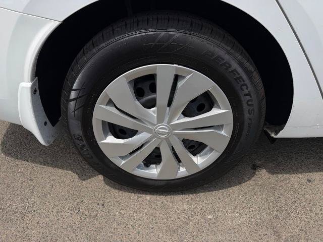 Certified 2025 Nissan Versa S FWD image 8