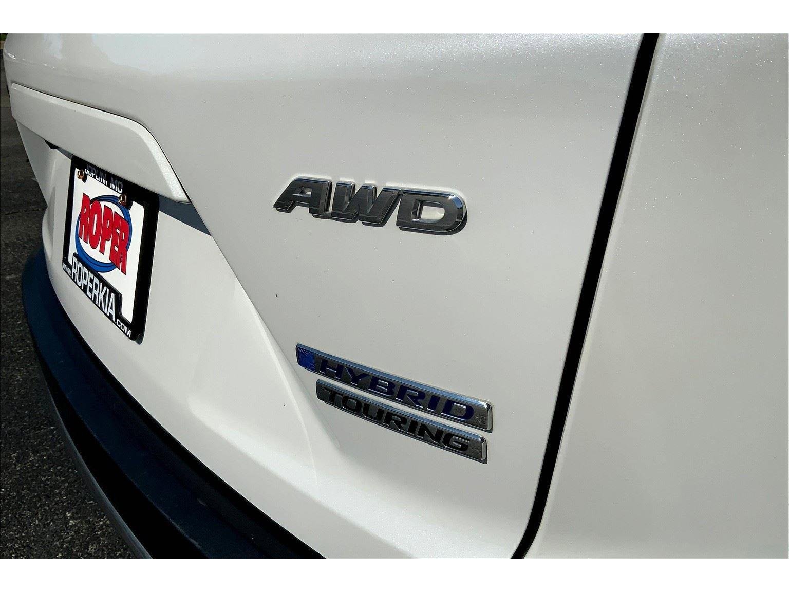 Used 2022 Honda CR-V Touring image 8