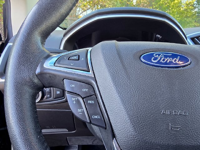 Used 2019 Ford Edge SEL w/ Equipment Group 201A AWD/4WD image 29