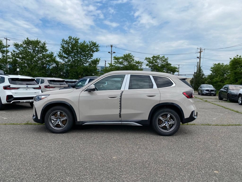 New 2026 BMW X1 xDrive28i AWD/4WD image 4