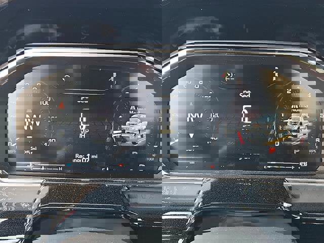 New 2026 GMC Sierra 1500 SLT image 18