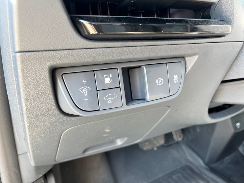 Used 2022 Kia EV6 Wind w/ Wind Technology Package AWD/4WD image 24