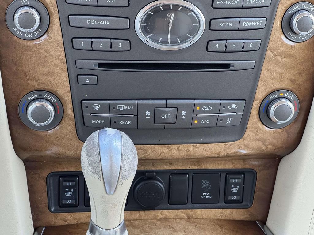 Used 2011 INFINITI QX56 4WD w/ Theater Pkg image 5