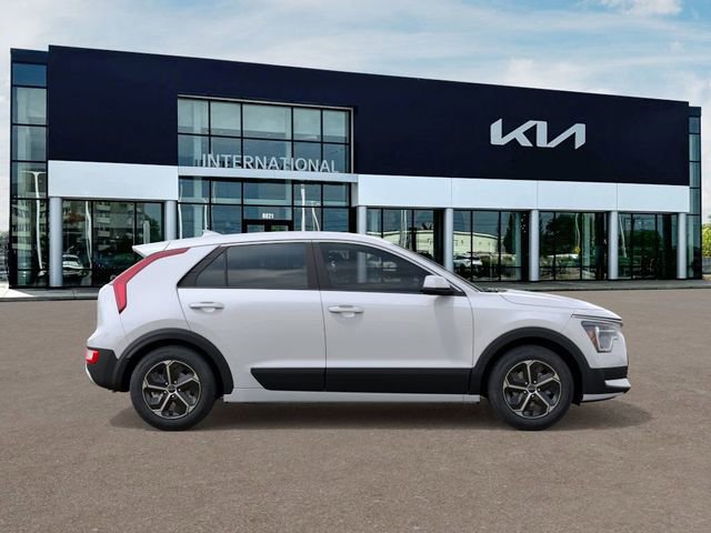 New 2026 Kia Niro LX image 7