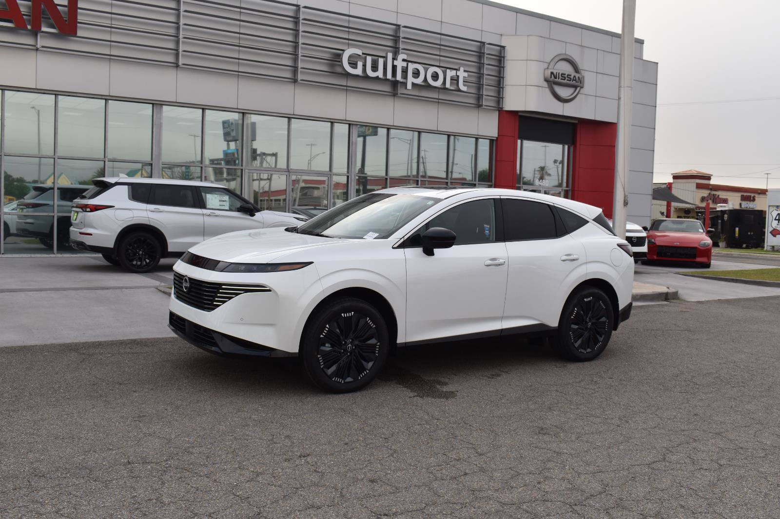 New 2026 Nissan Murano Platinum w/ Cargo Package AWD/4WD image 2