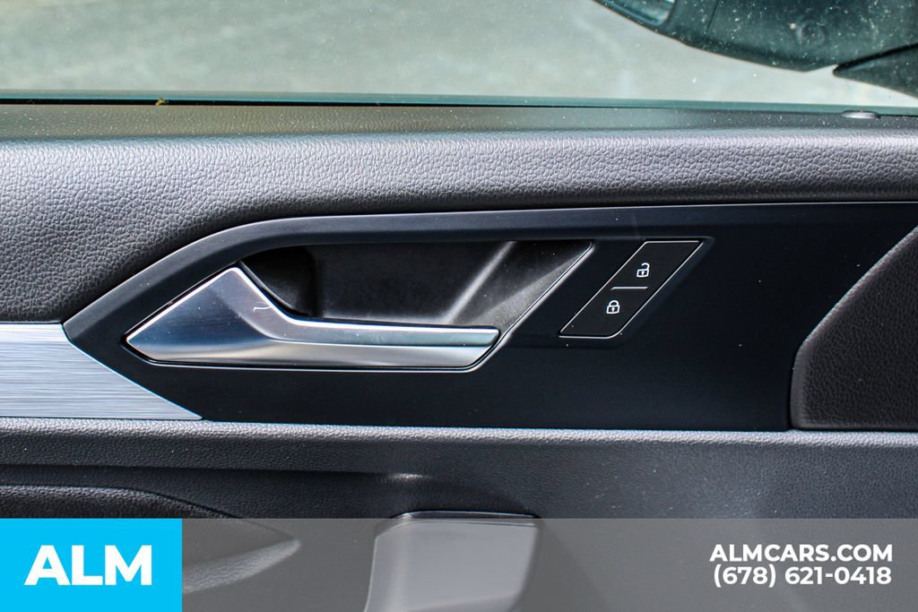 Used 2025 Volkswagen Jetta Sport FWD image 35