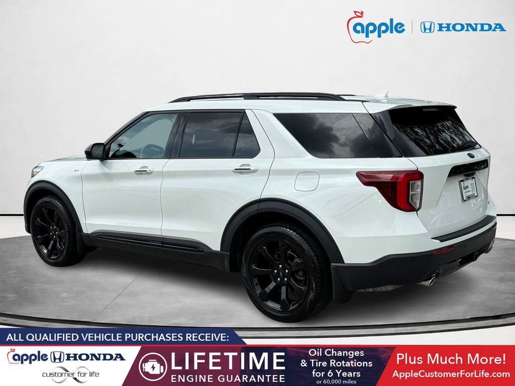 Used 2024 Ford Explorer ST-Line w/ Class IV Trailer Tow Package AWD/4WD image 4