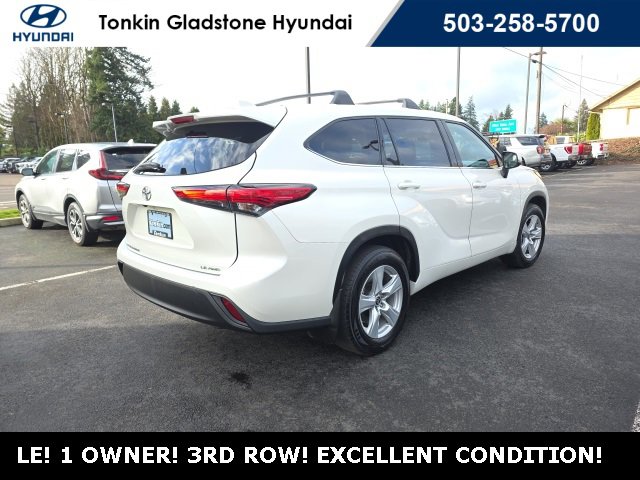 Used 2021 Toyota Highlander LE image 5
