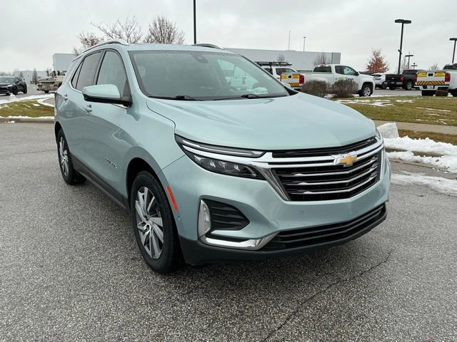 Used 2022 Chevrolet Equinox Premier image 2