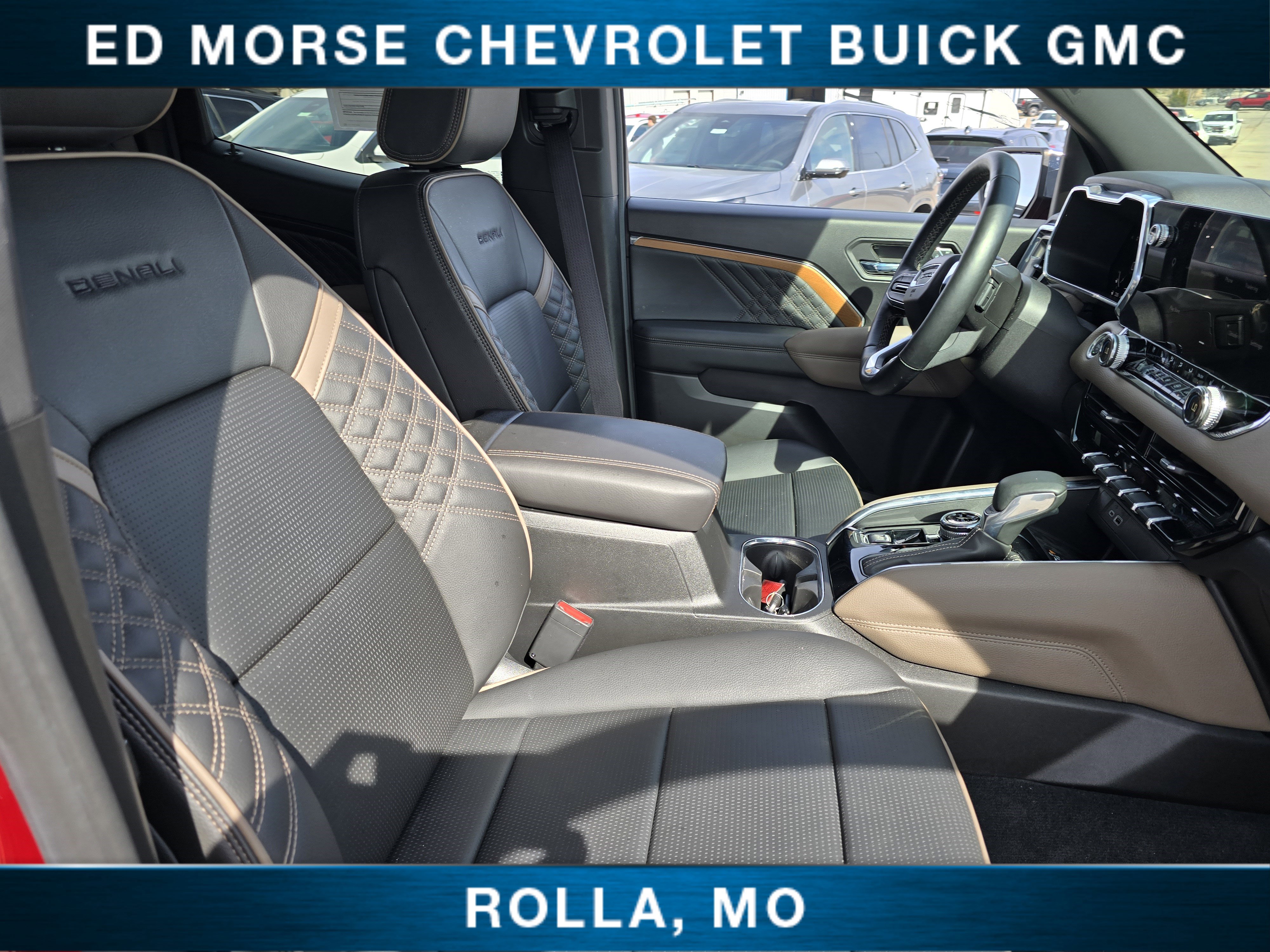 Used 2023 GMC Canyon Denali image 20