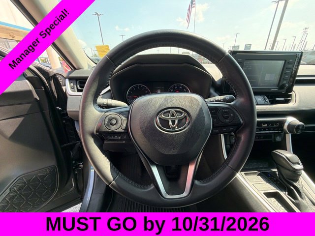 Used 2022 Toyota RAV4 XLE Premium FWD image 44