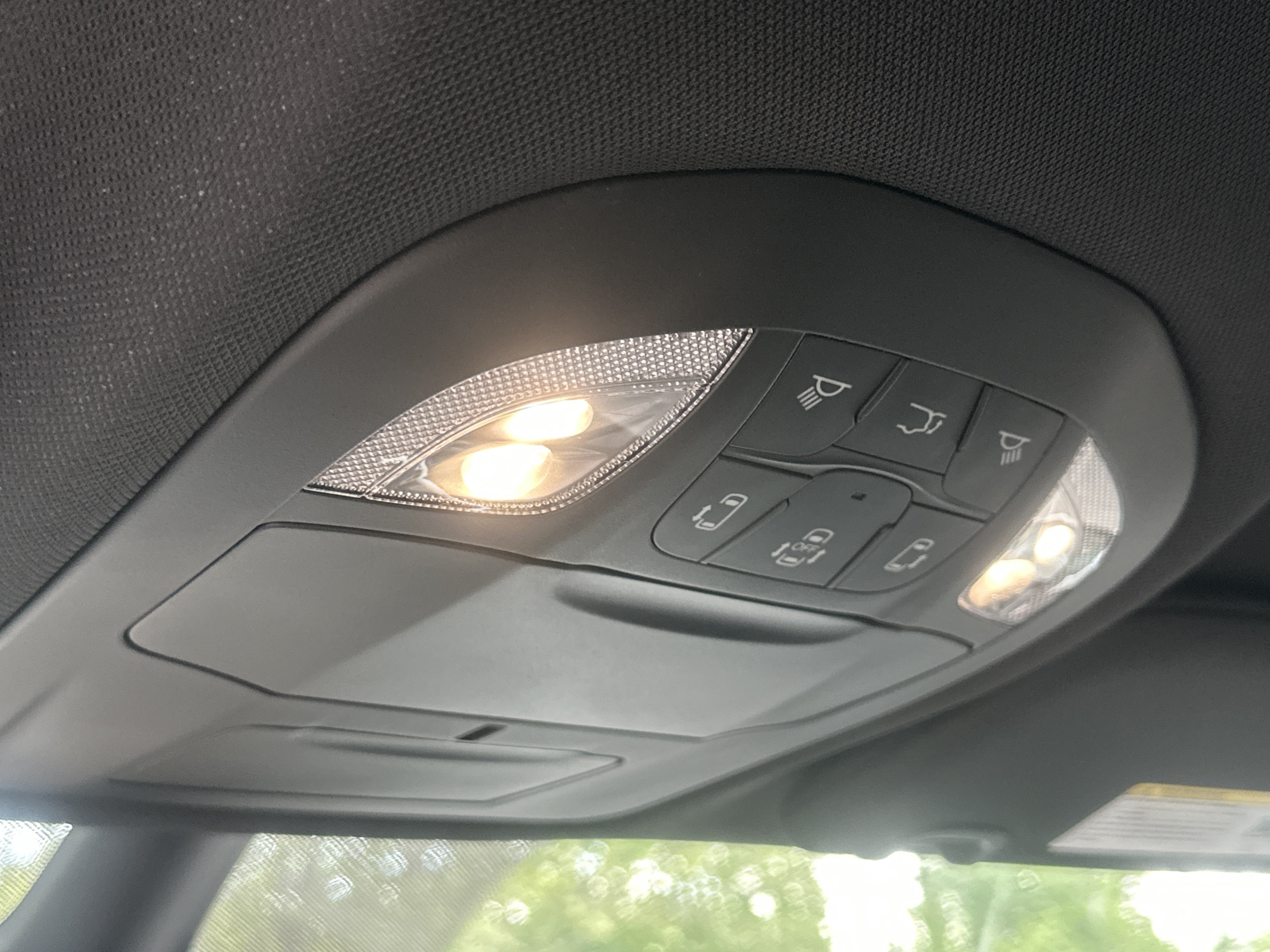 New 2027 Chrysler Pacifica Select FWD image 7