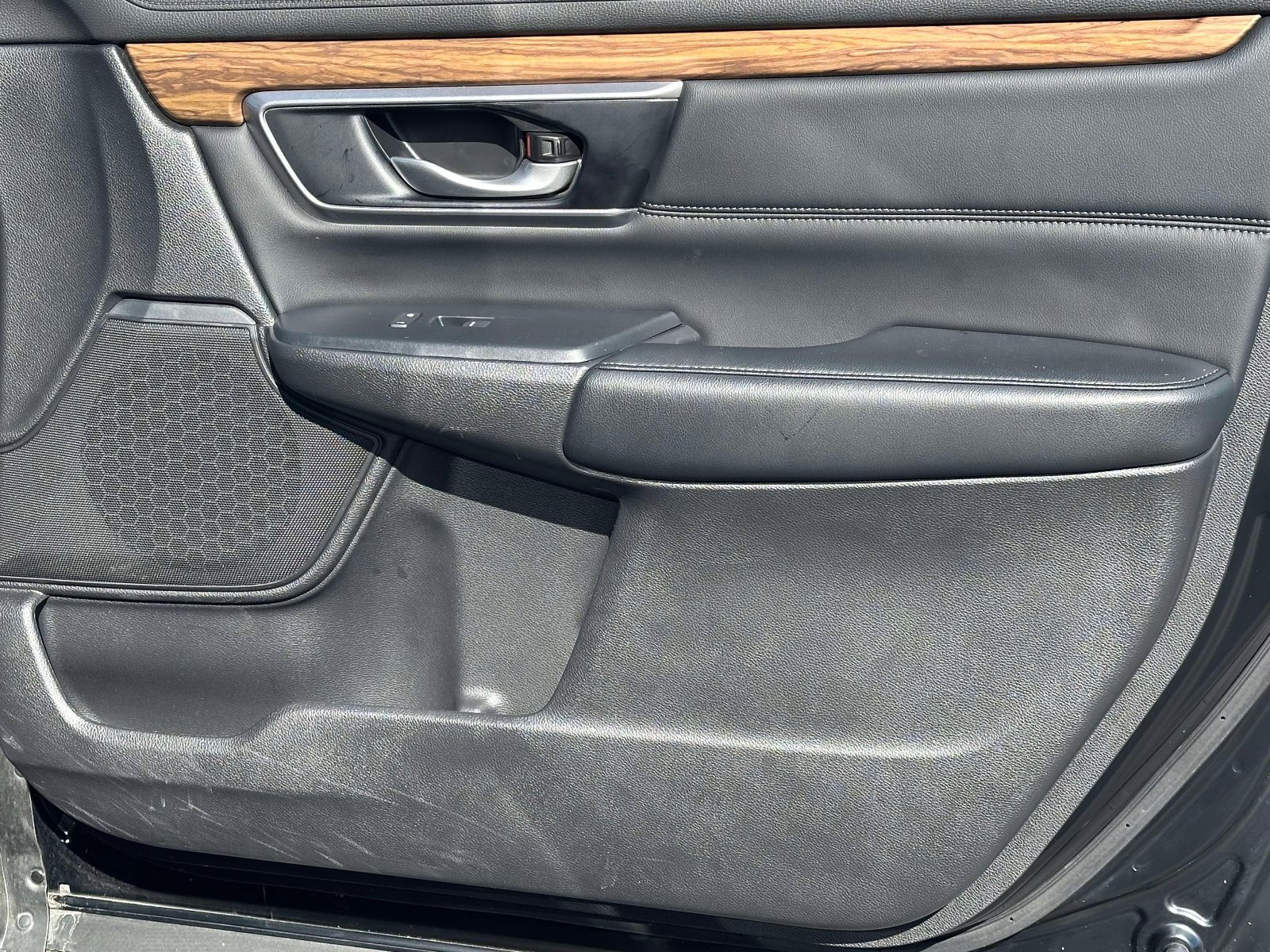 Used 2022 Honda CR-V Touring image 28