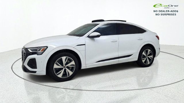 Used 2024 Audi Q8 e-tron Premium Plus w/ Premium Plus Package AWD/4WD image 4