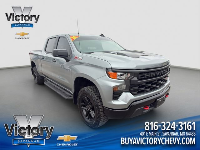 Used 2025 Chevrolet Silverado 1500 Custom Trail Boss AWD/4WD image 1